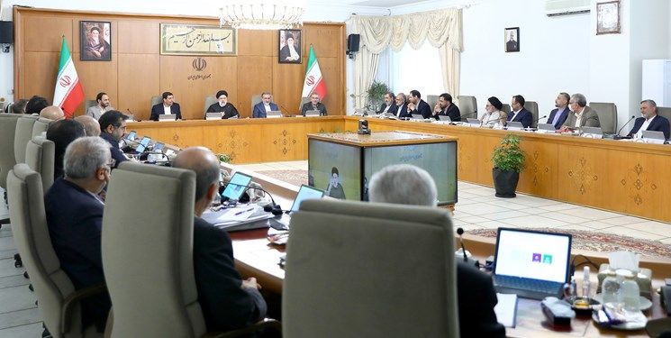 مردم در دیدارها از ناکارآمدی برخی مدیران اظهار ناخرسندی می‌کنند/ همکاری و همدلی قوا برای حل مسائل ضروری است