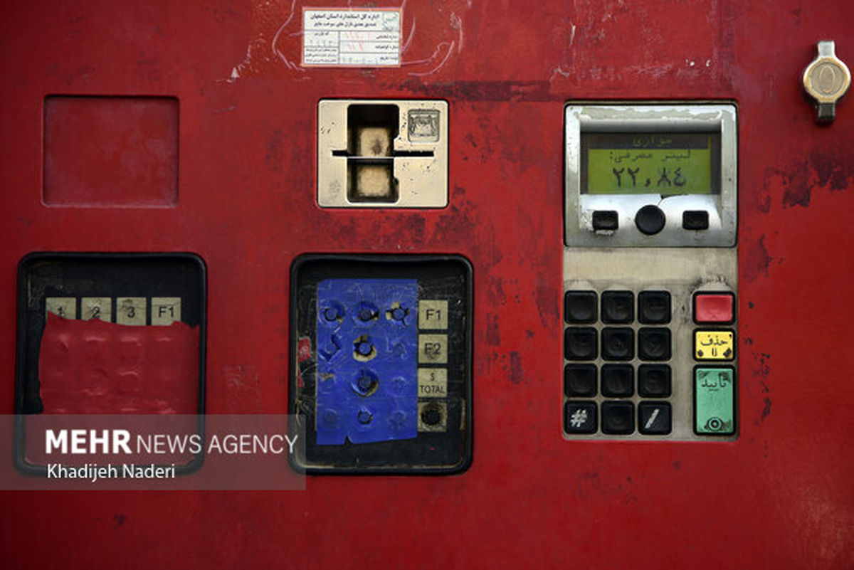 روزانه ۹ میلیون لیتر بنزین وارد کشور میشود