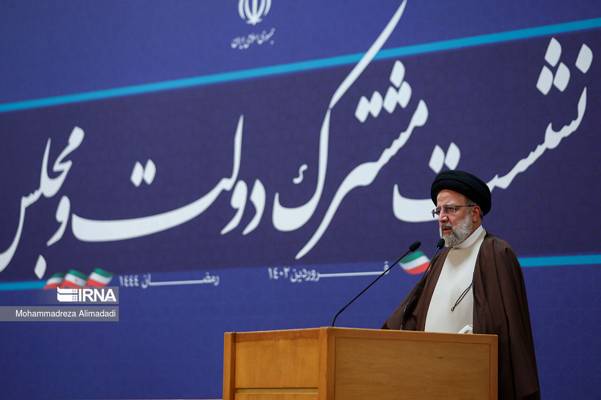 همه موظفیم برای بهبود معیشت مردم تلاش کنیم / نظارت مجلس نباید شجاعت را از مدیران سلب کند