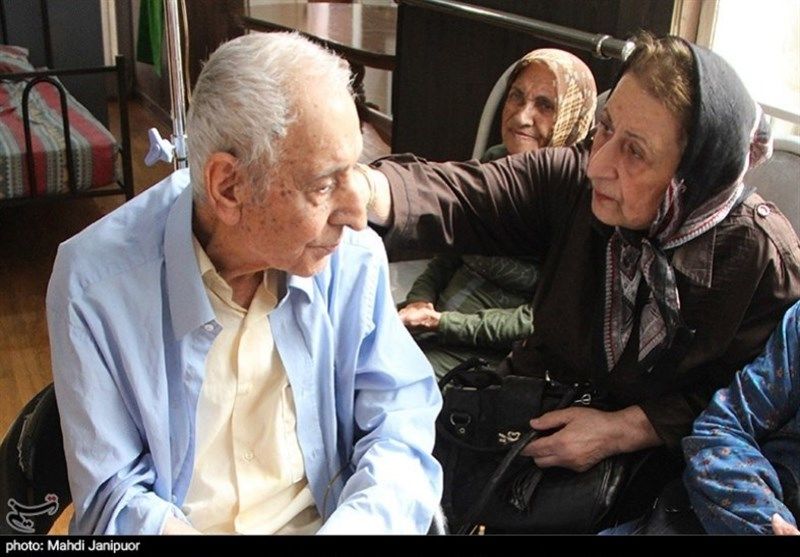 افزایش تسهیلات ویژه بازنشستگان به رقم ۲ میلیون تومان