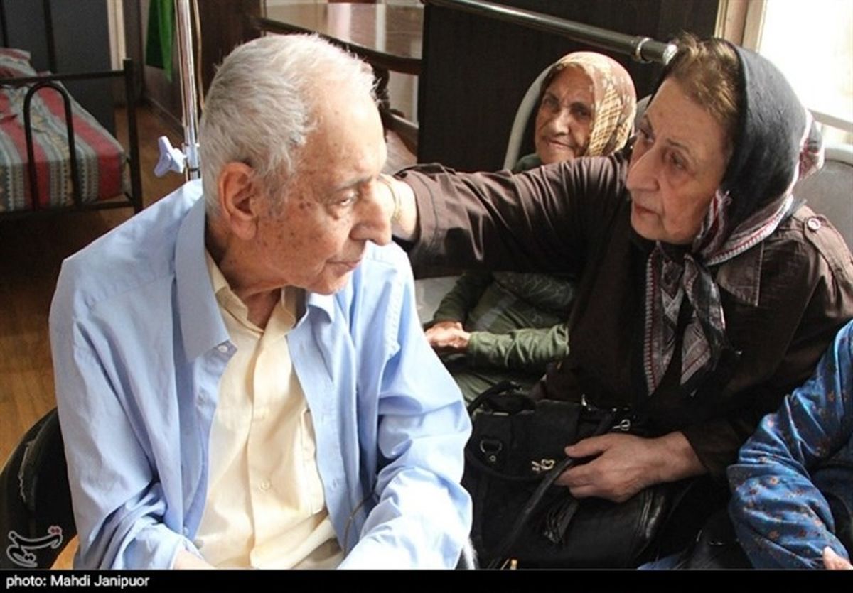 افزایش تسهیلات ویژه بازنشستگان به رقم ۲ میلیون تومان