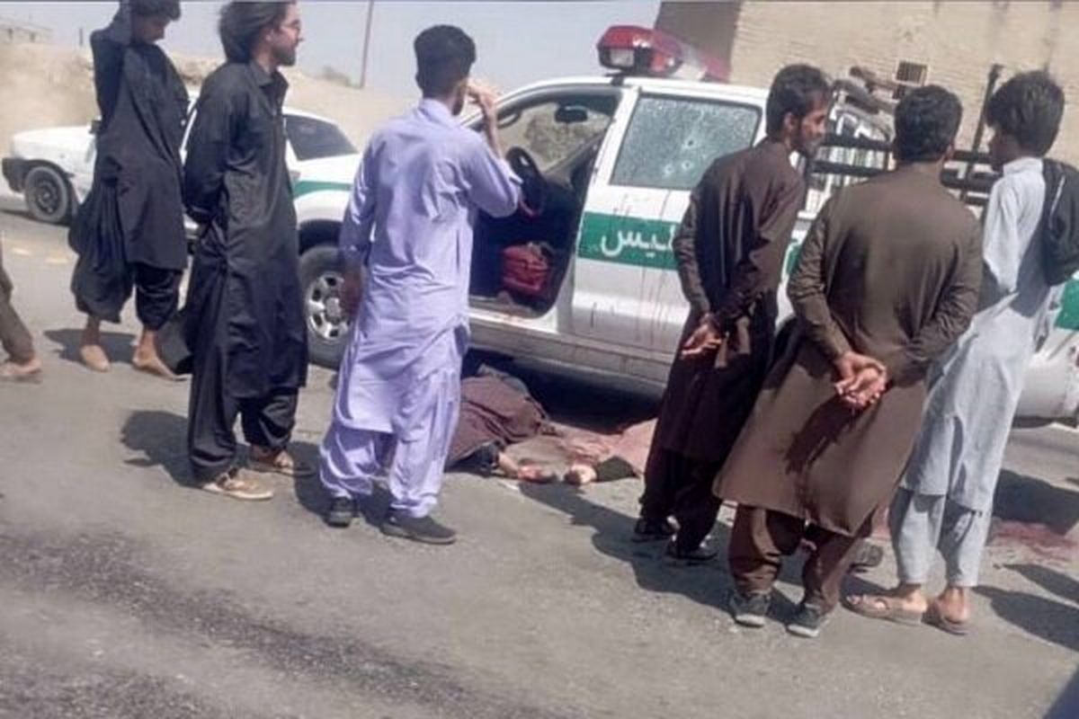 حمله به دو خودرو در منطقه «دامن» ایرانشهر