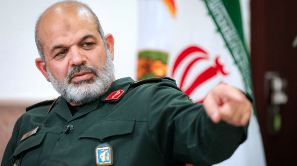 سردار وحیدی: فضاسازی‌های جنگی دشمن عملیات روانی است