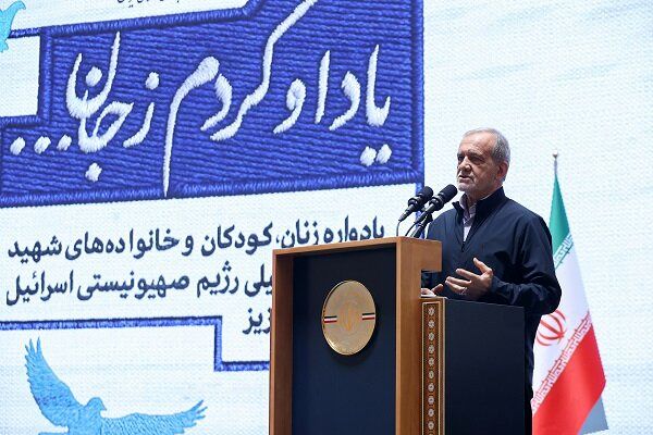 با تمام وجود در پی حل مشکلات و عزتمندی کشور هستیم