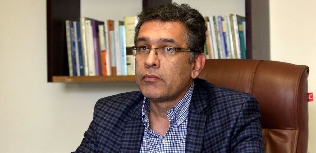 ترامپ اگر دنبال ارتباط اقتصادی با ایران است باید فرمان کارتر را ملغی کند