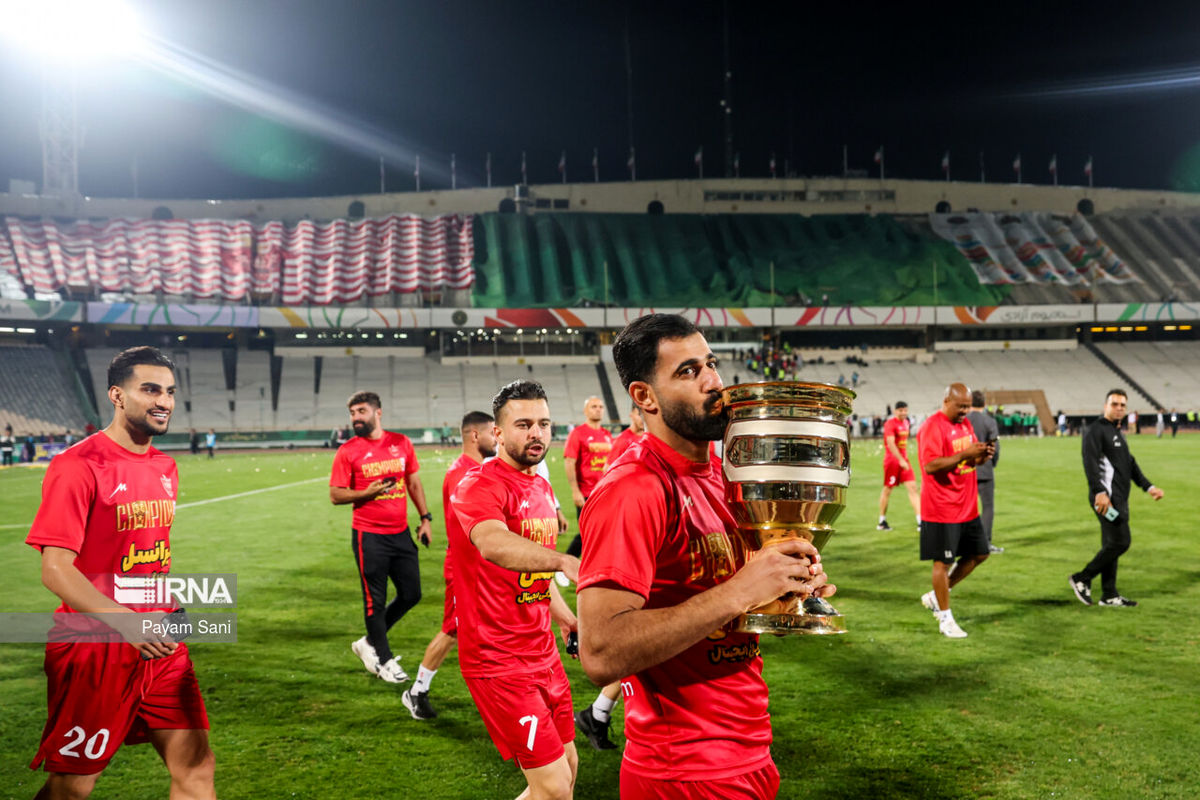 ساعت مسابقه پیکان و پرسپولیس اعلام شد