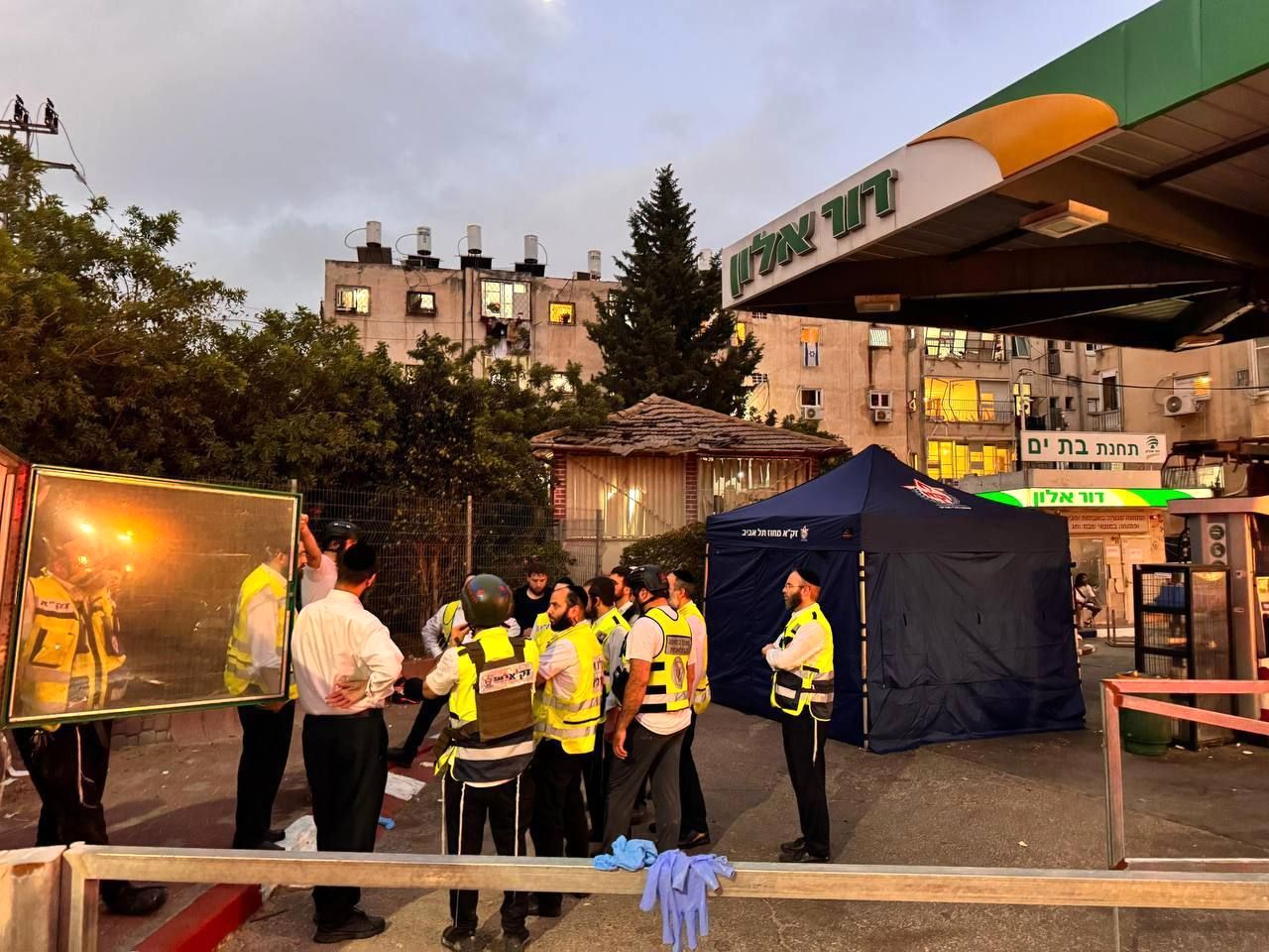 ایجاد مرکز تشخیص هویت موقت در میان ویرانه‌های بیت‌یم