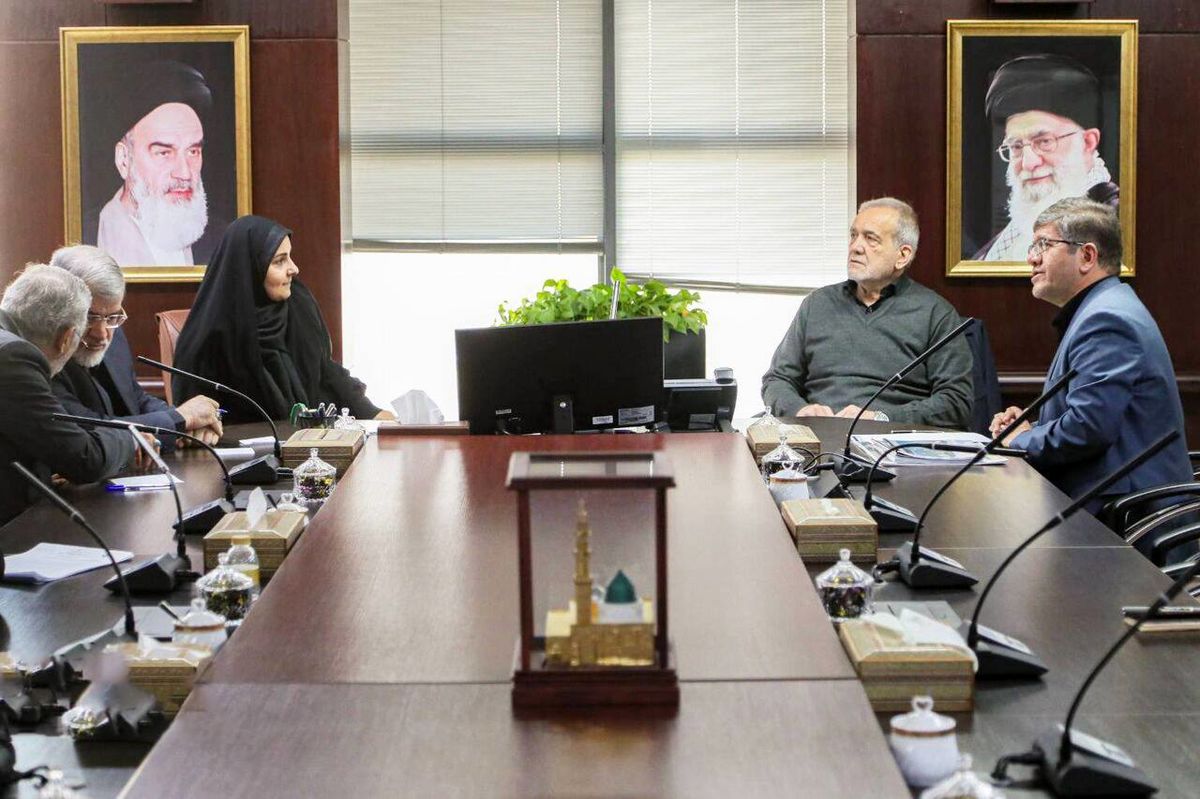 دستورپزشکیان برای تأمین اعتبار تعمیرات قطارهای حومه‌ای