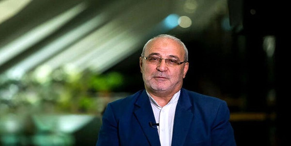 حاجیدلیگانی: مدعیالعموم باید علی کریمی را مورد محاکمه قرار دهد
