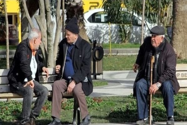 بسته حمایتی ۴۰۰ هزار تومان در فیش حقوق بازنشستگان | شگفتانه جدید تأمین اجتماعی  