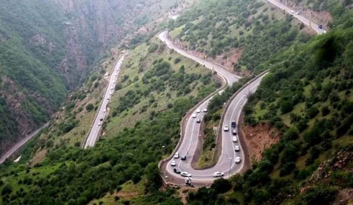 ترافیک نیمه سنگین در محورهای هراز و کندوان