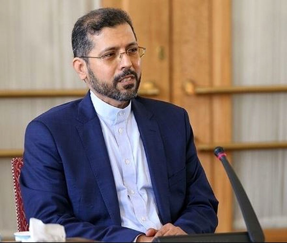 خطیب زاده: کدخدایی وجود ندارد که ما بخواهیم با او ببندیم