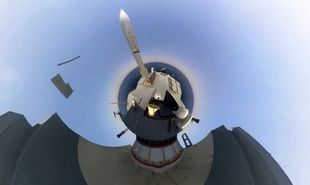 تصاویری از رزمایش کنترل هوشمند سپاه در تنگه هرمز