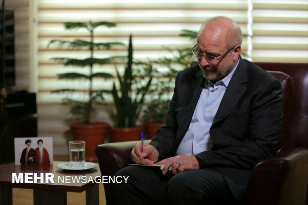 پیام تسلیت قالیباف درپی درگذشت مادر شهید «مجید شهریاری»