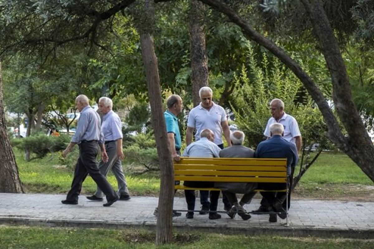 بازنشستگان تامین اجتماعی بخوانند | حقوق بازنشستگانی که مهاجرت کردهاند واریز میشود؟
