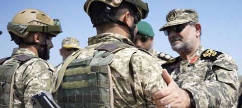 دریادار تنگسیری: برای بستن تنگه هرمز آماده‌ایم