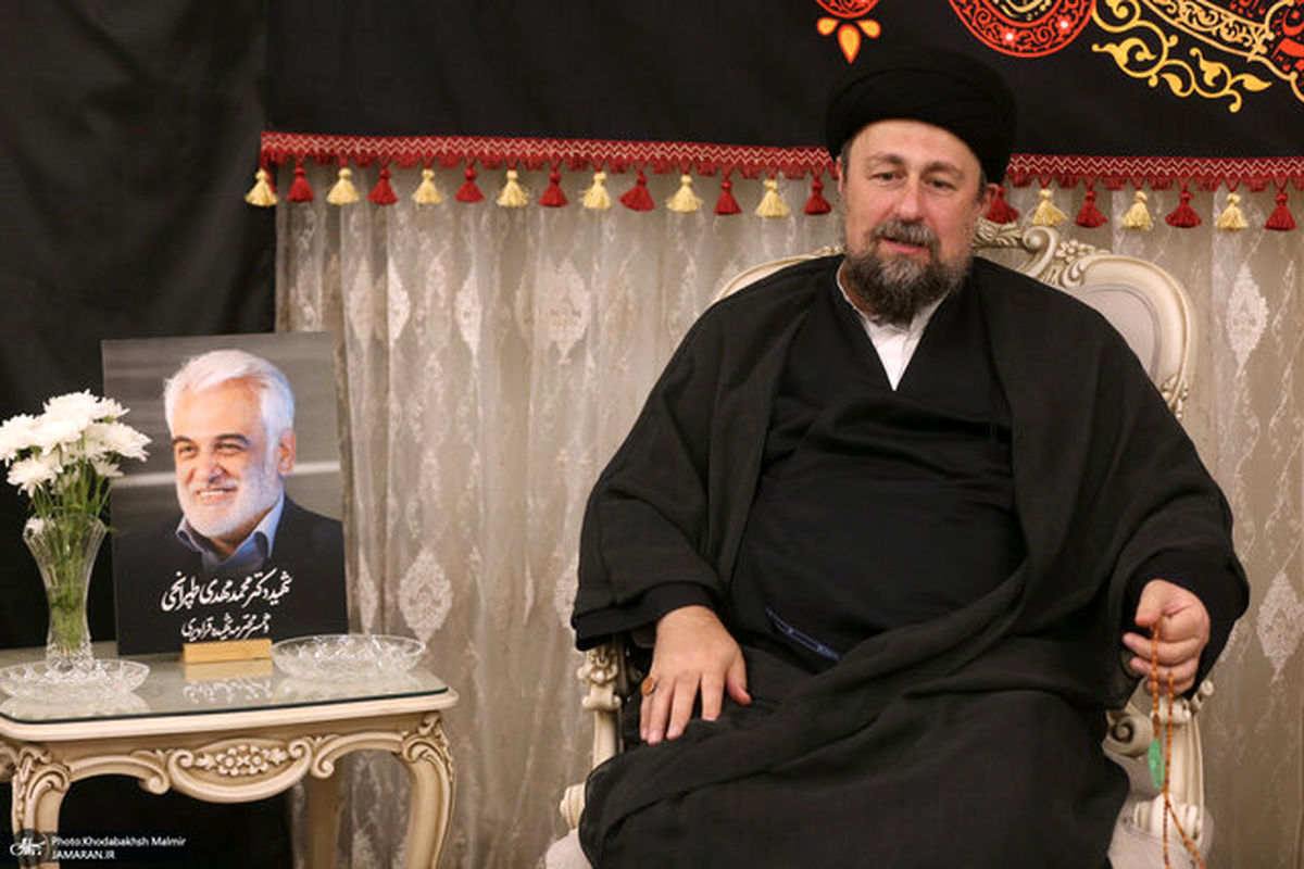 حضور سید حسن خمینی در منزل شهید طهرانچی