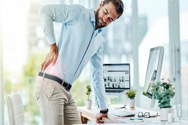 توصیه خاص به پشت میزنشین‌ها