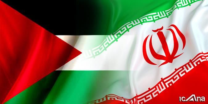 پرچم ایران و فلسطین در مراسم ابتدای بازی