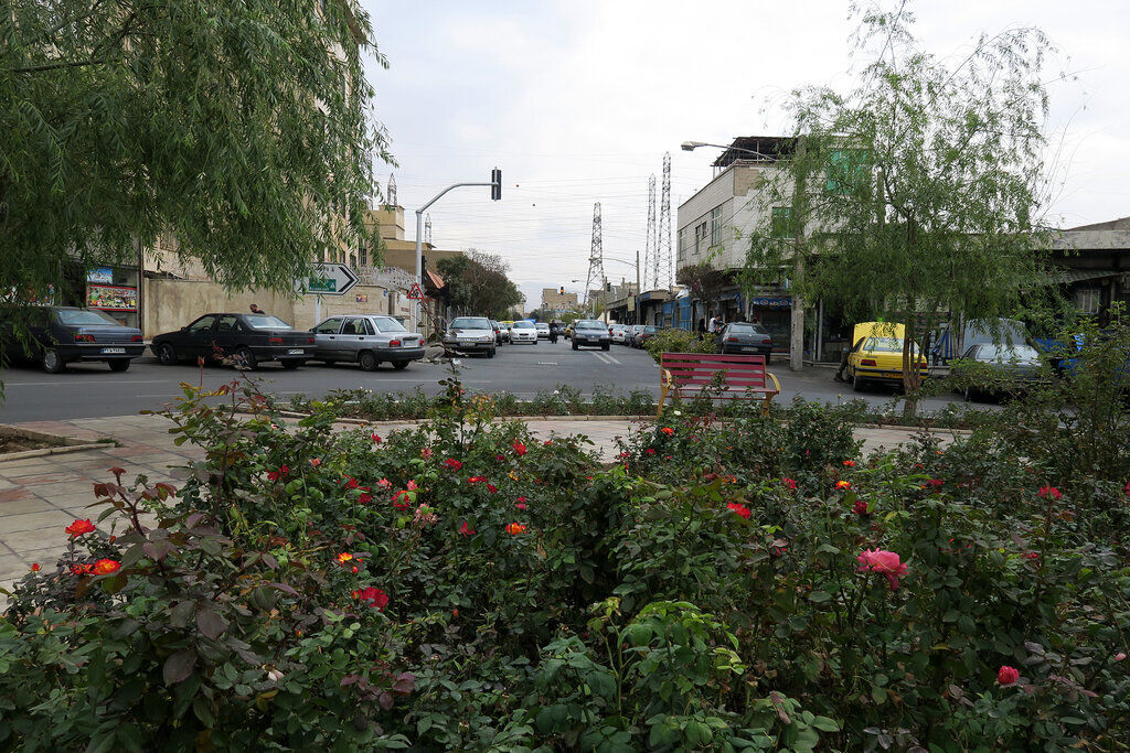 قیمت آپارتمان فول امکانات در خزانه / اسفند 1402