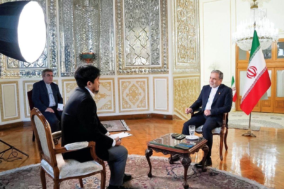 عراقچی: امریکا بین مذاکره و دیکته فرق نمی‌گذارد