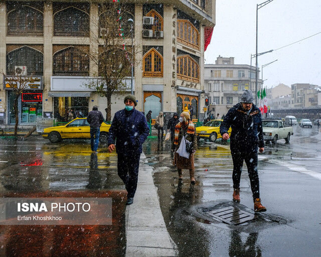 تهرانی ها منتظر برف و باران باشند