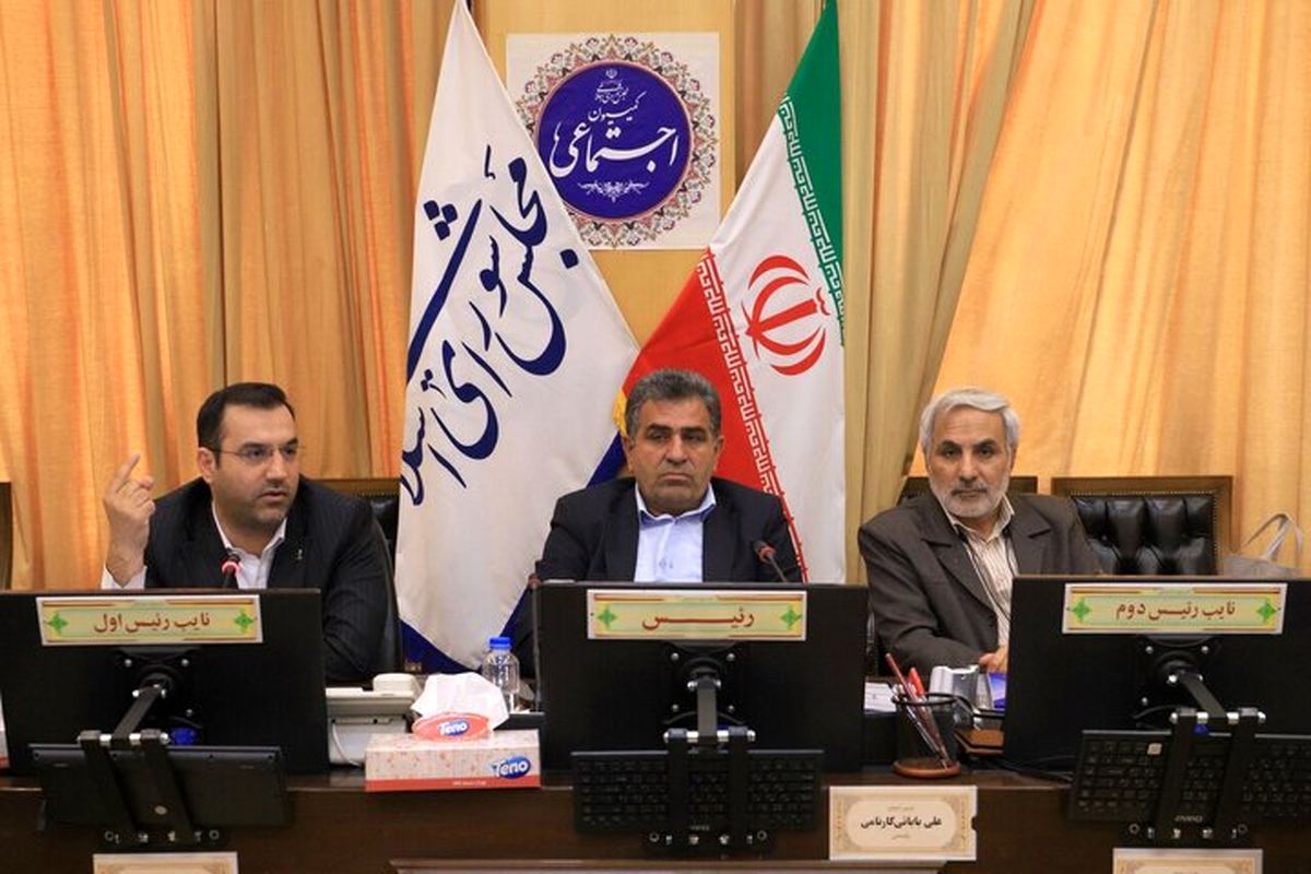 پایان هفته کاری پنج‌روزه؟ | مجلس دوباره لایحه کاهش ساعت کاری را بررسی می‌کند