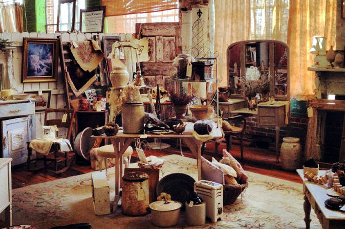 مگس‌پرانی سمسارها در اختلال اینترنت