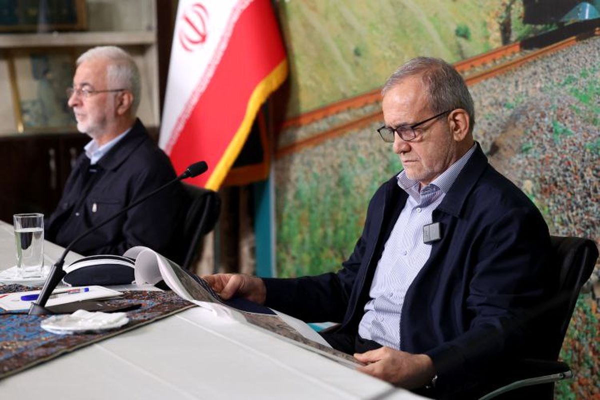 پزشکیان: باید نقاط تبادلی ایستگاههای مترو و شبکه راهآهن تکمیل و تجهیز شود