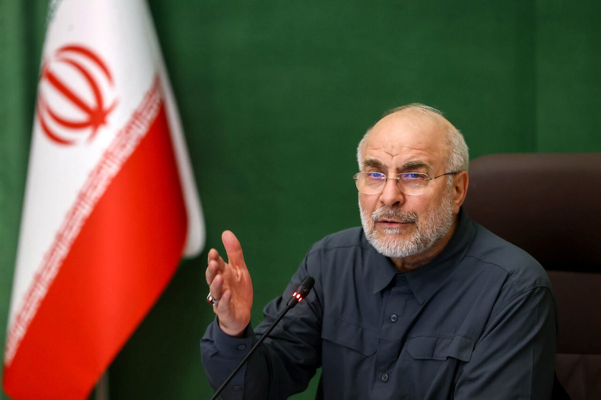 مزاح رئیس مجلس با وزیر امور خارجه