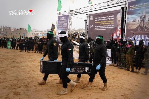 القسام جسد «هدار گولدن» را تحویل داد