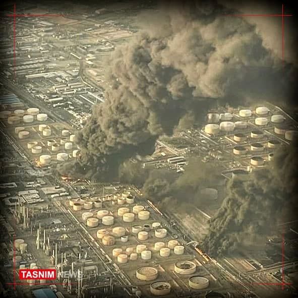 مهار آتش‌سوزی پالایشگاه تهران تا ۱۲ ساعت آینده