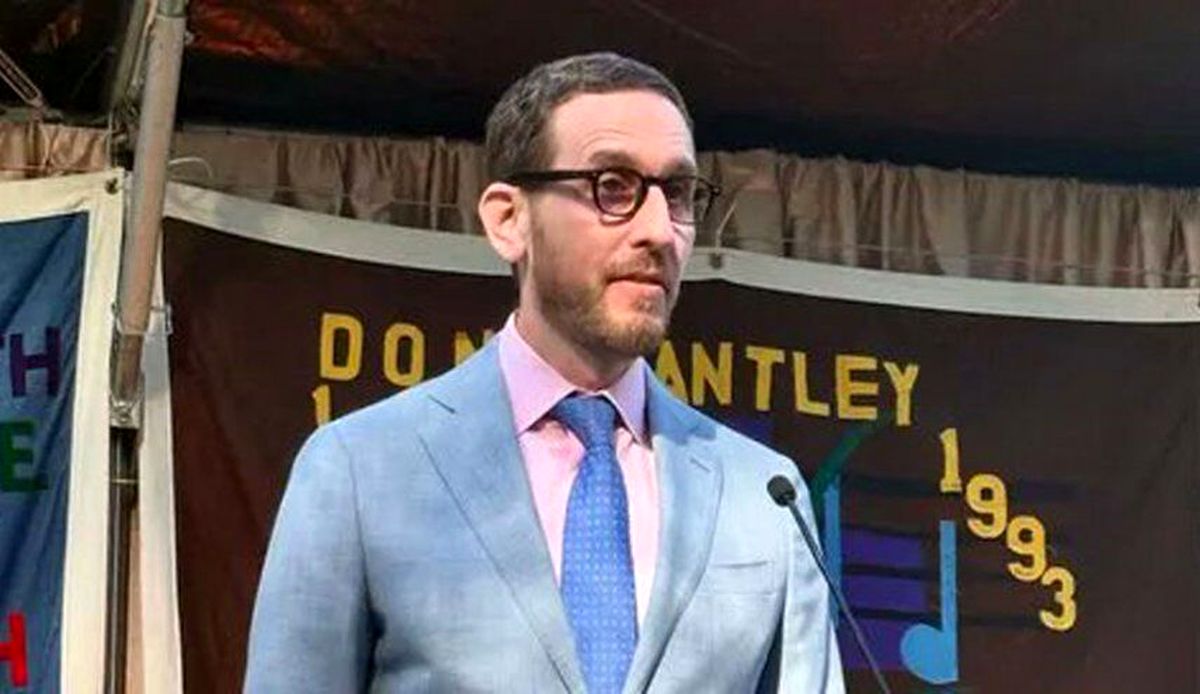 اعتراف سناتور یهودی آمریکایی به نسل‌کشی در غزه