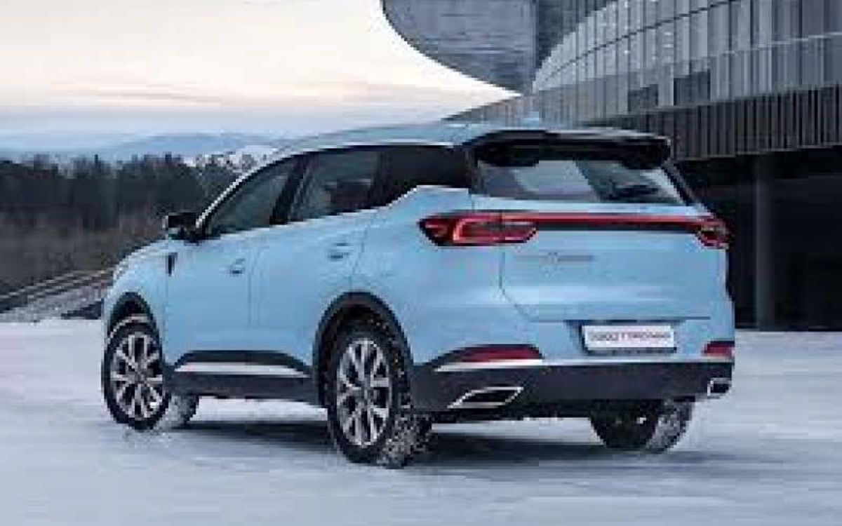 پیش‌فروش داغ پاییز دو شاسی‌بلند مدیران‌خودرو با آپشن‌های فول