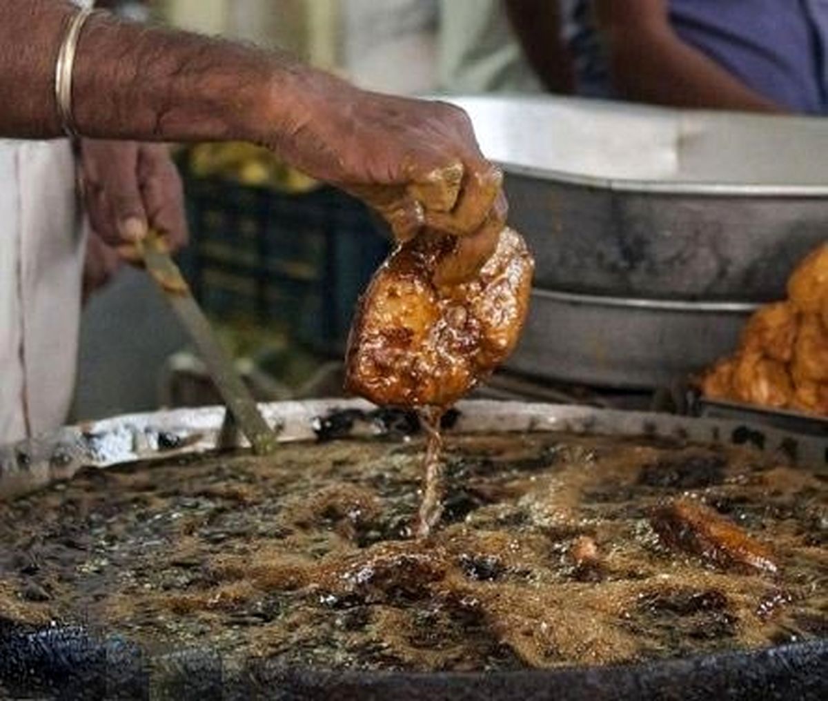 جنس دست این مرد هندی از چیست؟!