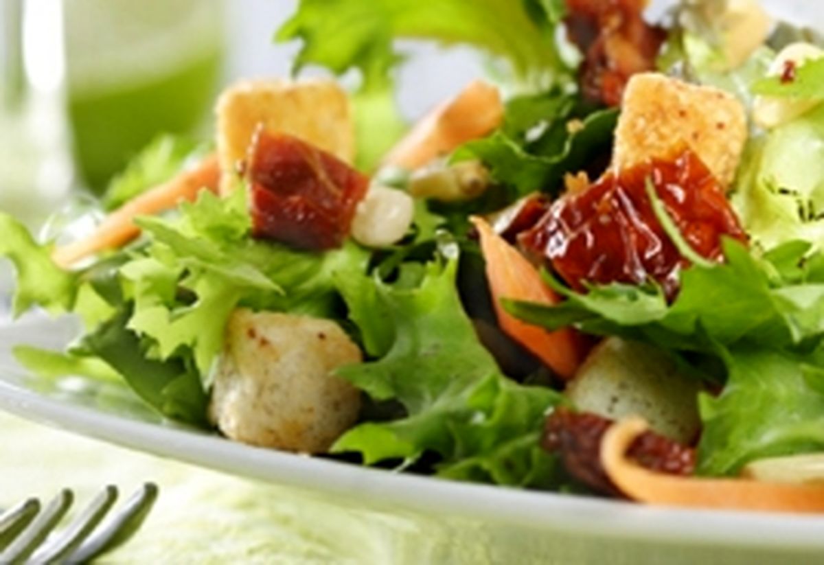 زنان حداکثر یک هفته تابع رژیم غذایی هستند!