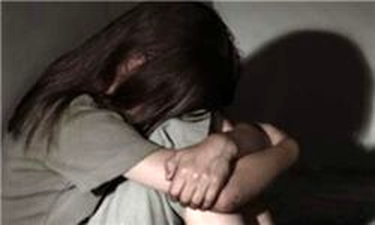 لحظهنجات ۳ کودک مورد شکنجه ماهشهری +عکس