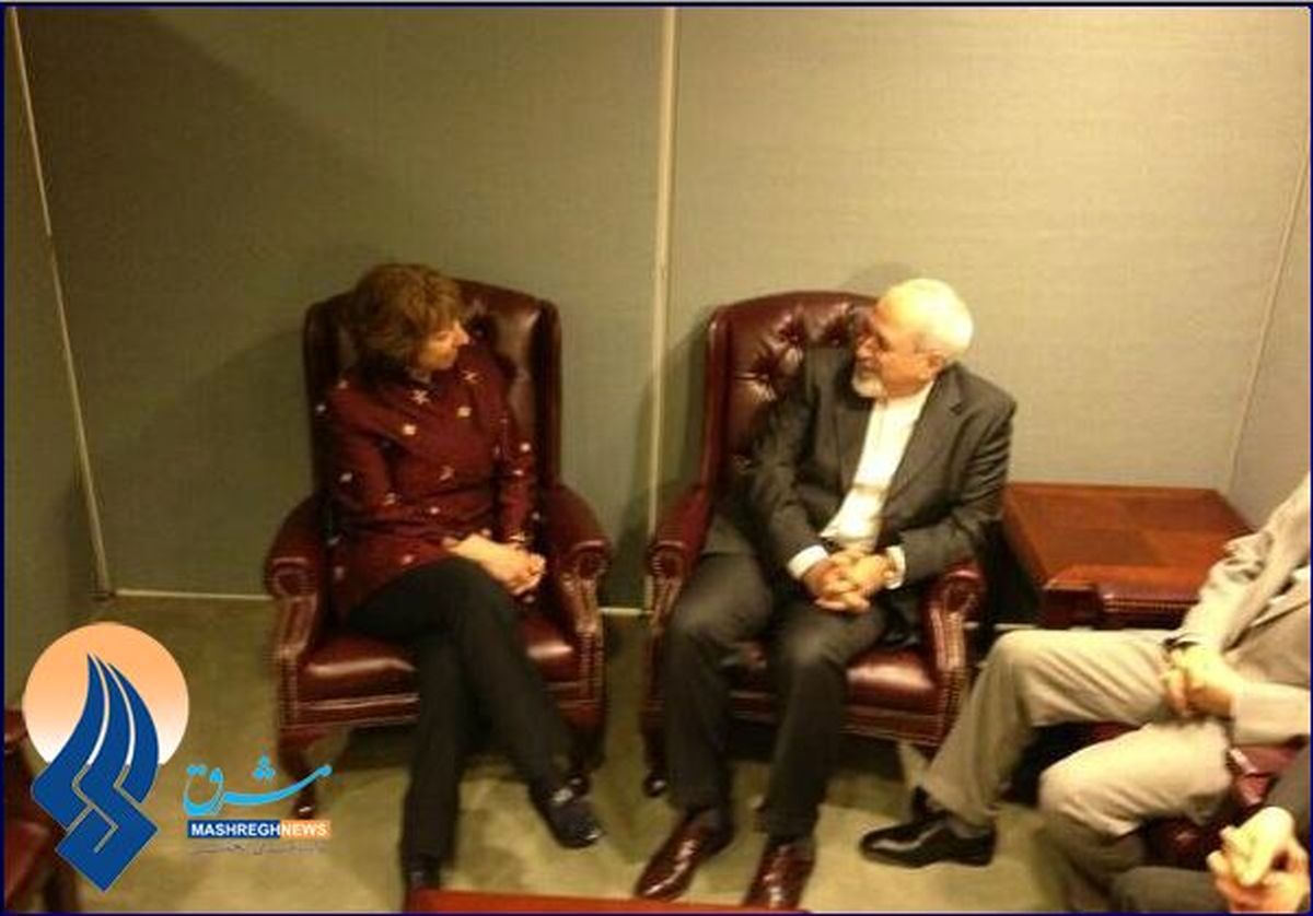 دیدار ظریف و اشتون در فضایی متفاوت/عکس