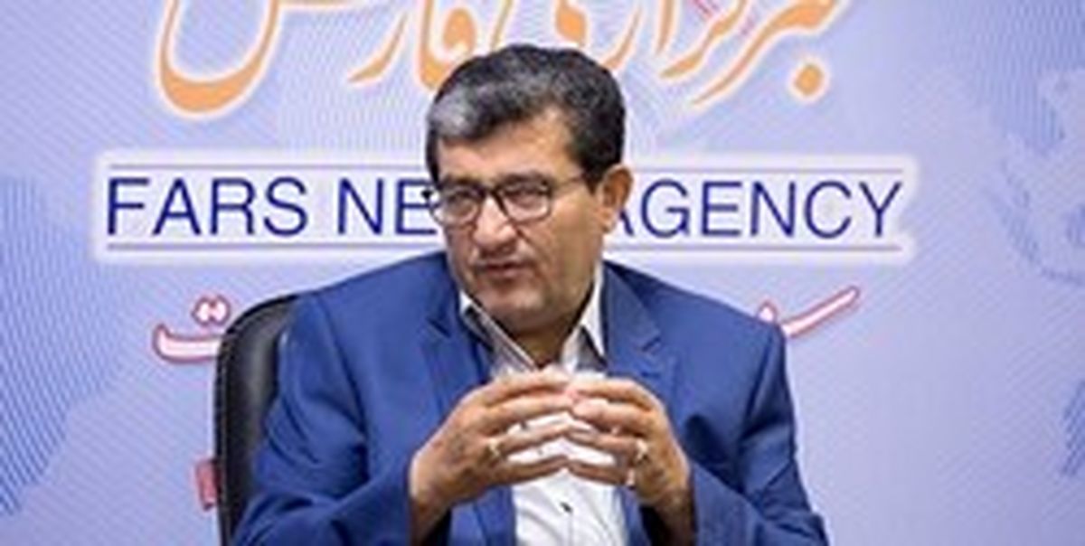 خجسته: آقایان منافع جامعه را قربانی رفاقتهای سیاسی نکنند