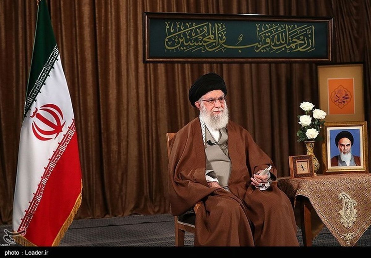 تصاویر: سخنرانی رهبرانقلاب به مناسبت عید مبعث و سال نو