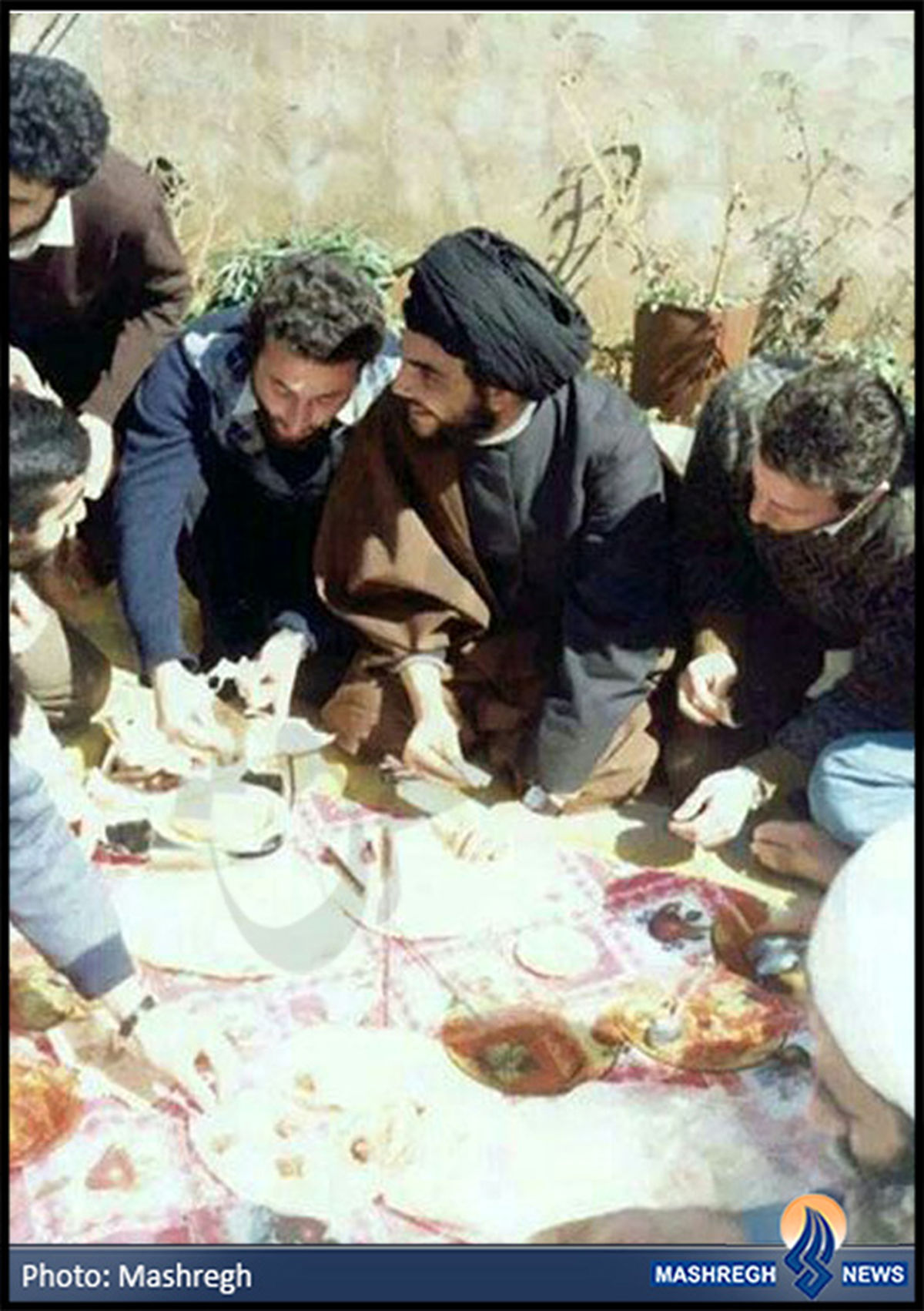 عکس/سفره سیدحسن ومجاهدان حزب الله