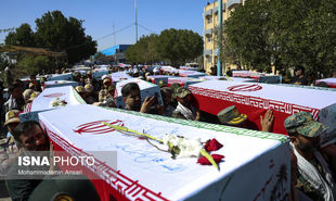 ورود پیکر پاک ۸۵ شهید دفاع مقدس از مرز آبی اروند