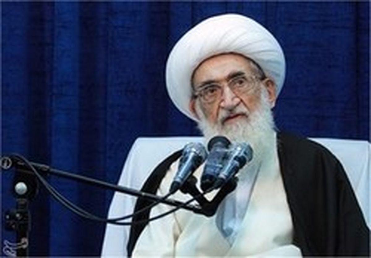 نوریهمدانی: دشمنان در پی اختلافافکنی بین شیعه و اهل سنت هستند