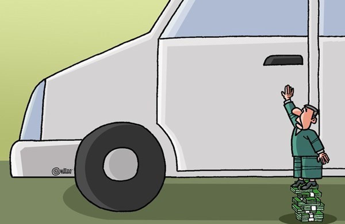 مجلس در خصوص بازار خودرو به شدت کوتاهی کرده است /مسئولین مانع التهاب بیشتر بازار شوند