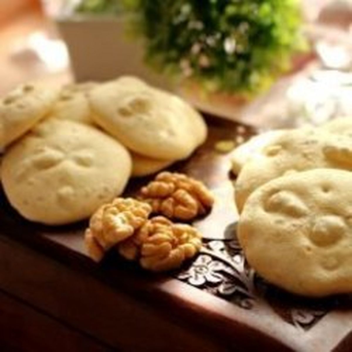 دستور پخت کامل شیرینی پفکی گردویی