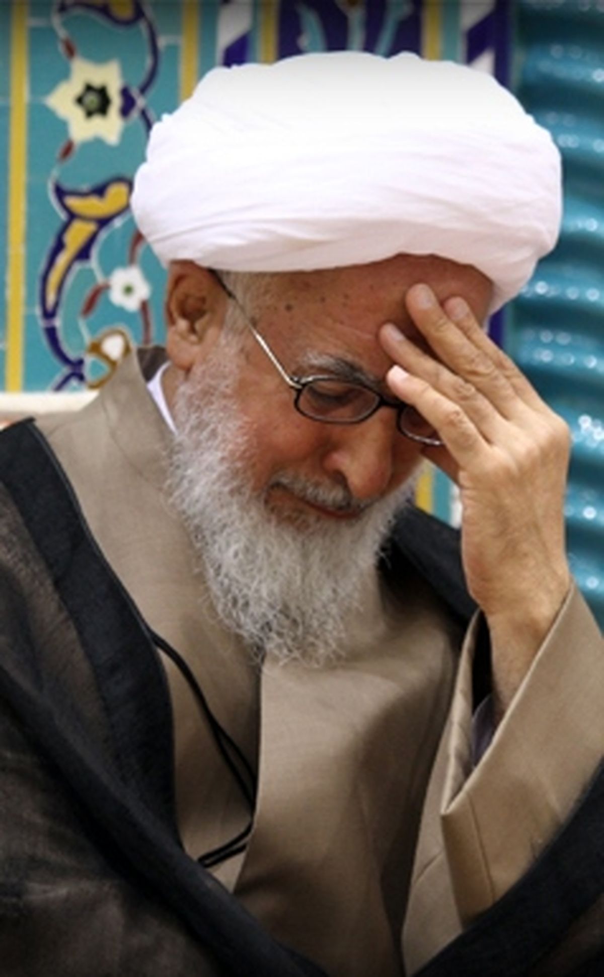 باز امشب عشق تنها می شود.../ فیلم: روضه آیت الله جوادی در وصف مظلومیت امیرالمومنین(ع)