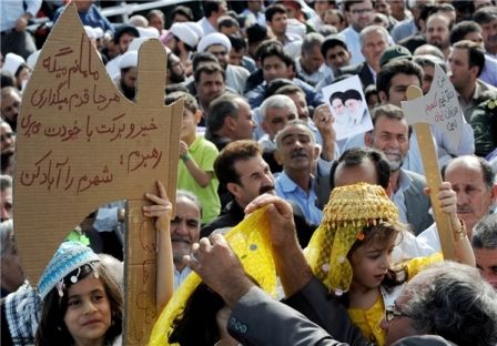 عکس/ دست‌نوشته کودک کرمانشاهی خطاب به رهبری