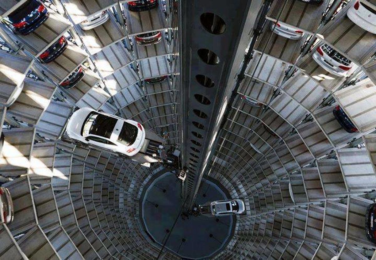 پارکینگ طبقاتی در آلمان