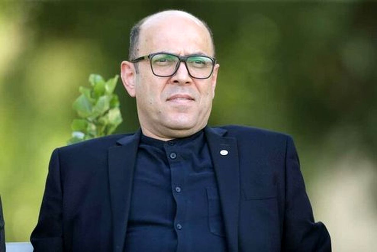 سعادتمند: برکنار نشدم