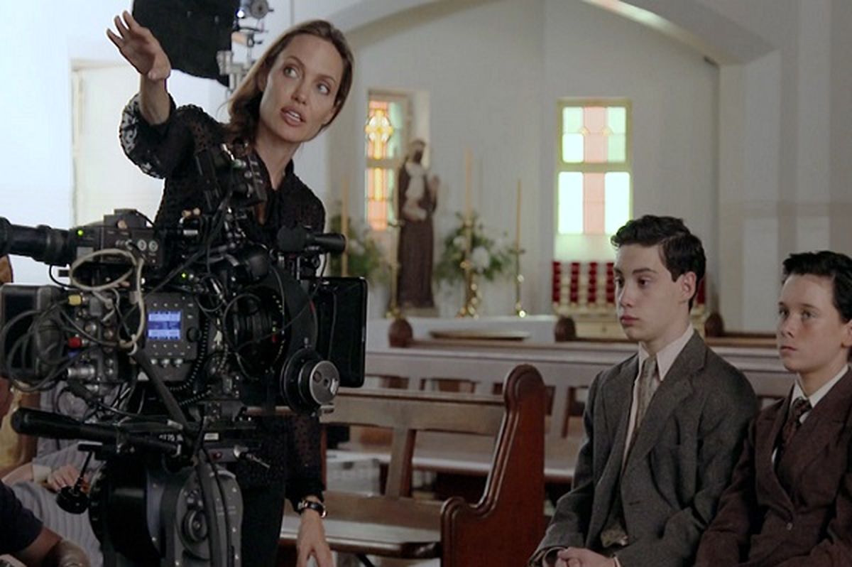 چرا «آنجلینا جولی» برای اکران فیلم به کامبوج رفت؟ +تصاویر